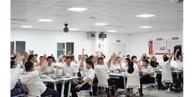用教育將人才和企業(yè)鏈接，是創(chuàng)世紀(jì)商學(xué)院的使命